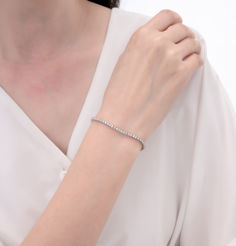 925 Silver Moissanite Bracelets Round 1.75 MM D Color VVS1  2.15 CT