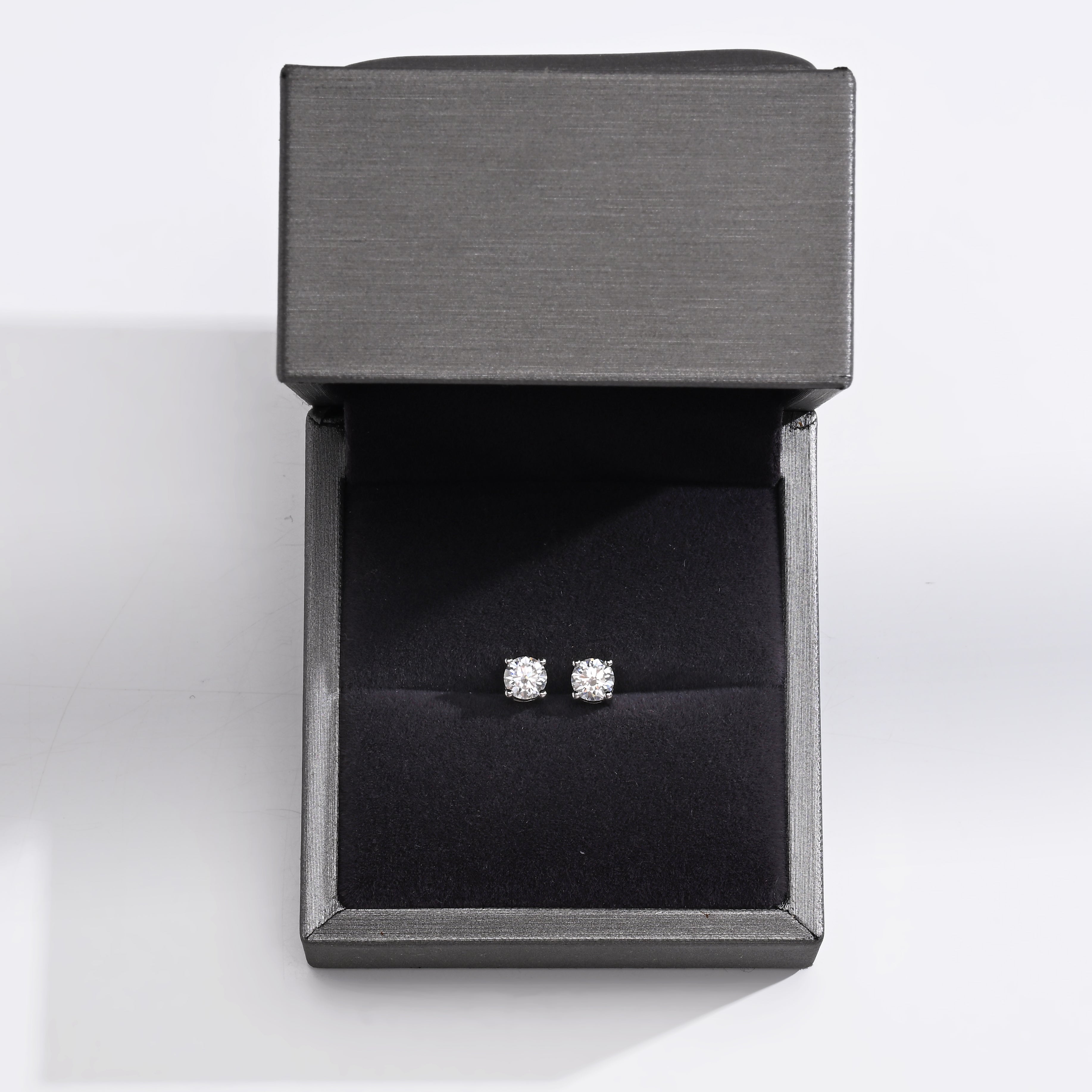 925 Silver Moissanite Earrings D Color VVS1  1 CT