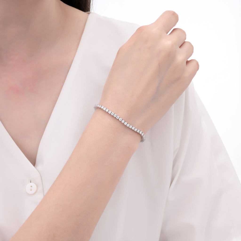 925 Silver Moissanite Bracelets Round 2.5 MM D Color VVS1  4.3 CT