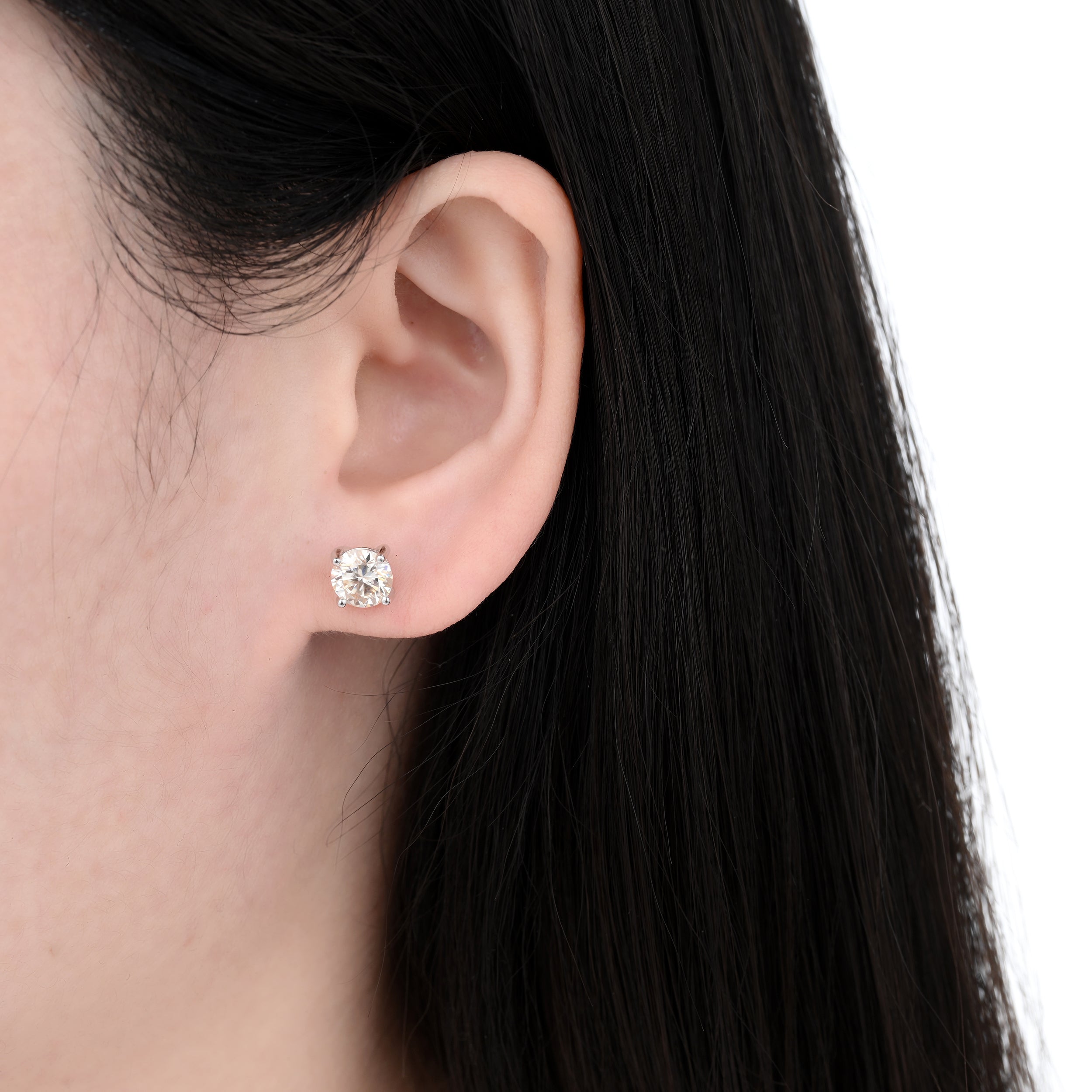 925 Silver Moissanite Earrings Round 2.0 CT. VVS1 D
