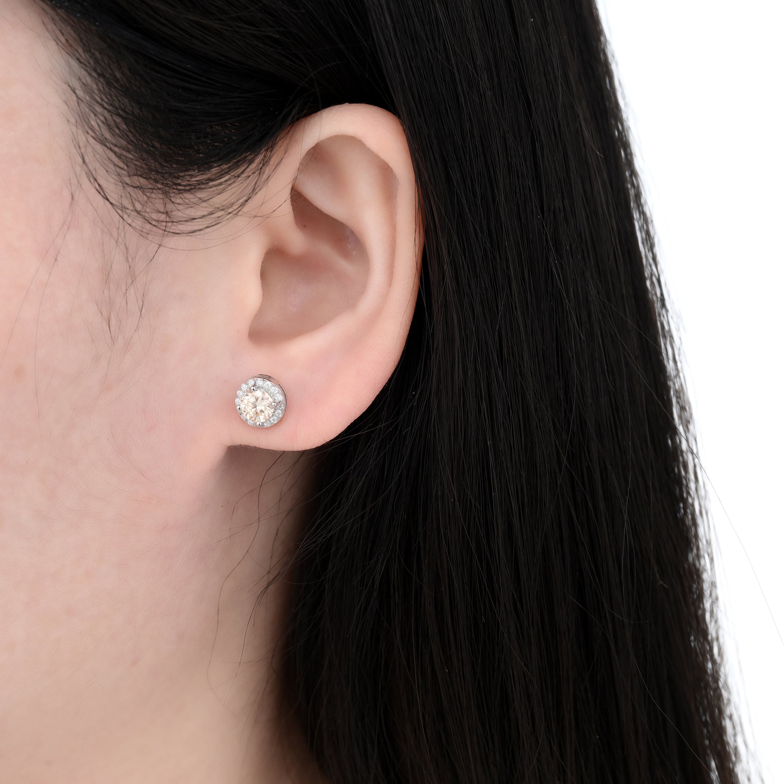 925 Silver Moissanite Earrings Round 1.16 CT. VVS1 D