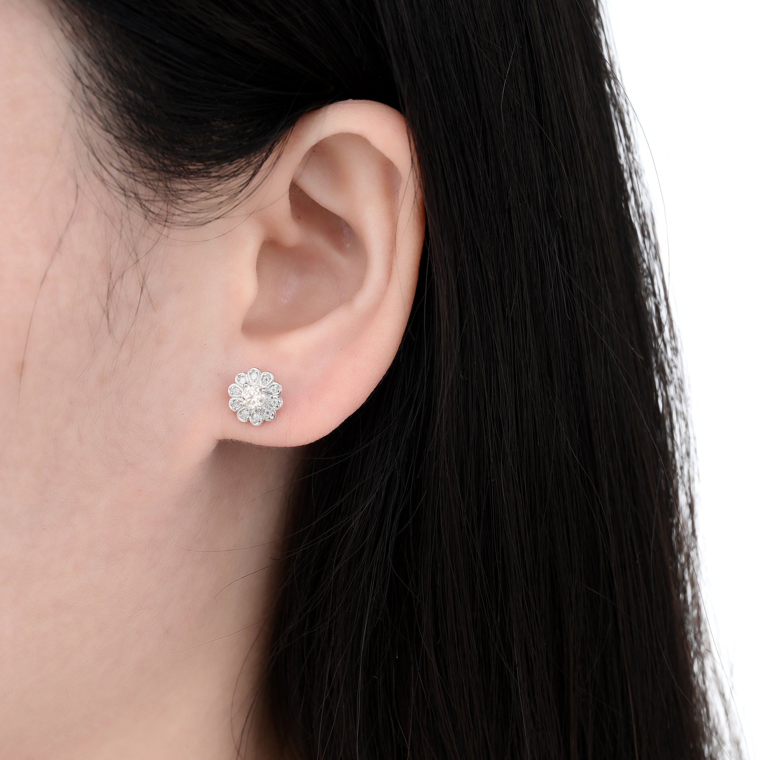 925 Silver Moissanite Earrings Round 0.5 CT. VVS1 D