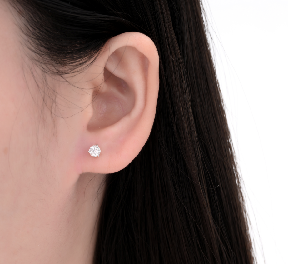 925 Silver Moissanite Earrings Round 4MM D Color VVS1  0.6 CT