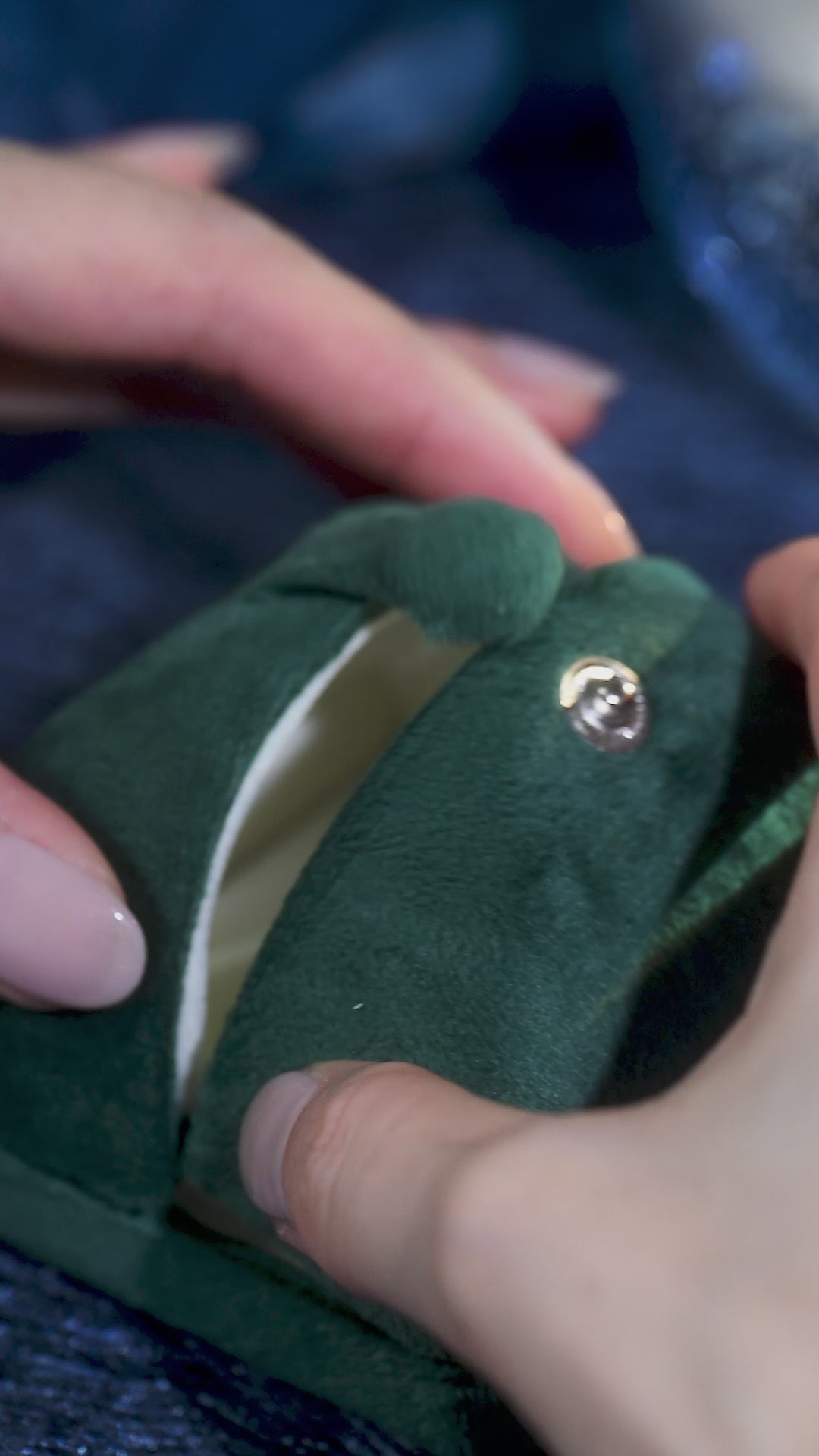 925 Silver Moissanite Earrings D Color 2 CT. VVS1 D